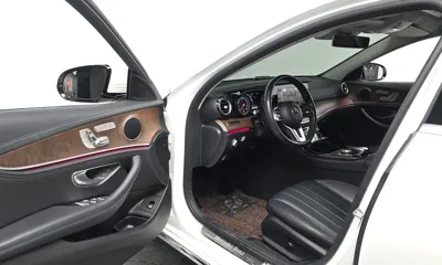 Mercedes-Benz E-Class 2019, 87079 км, за 16849.56 USD - фото 11
