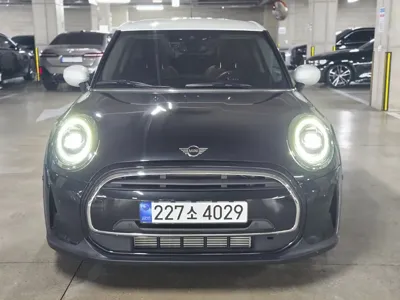 MINI Cooper 2024, 8871 км, за 18883.89 USD
