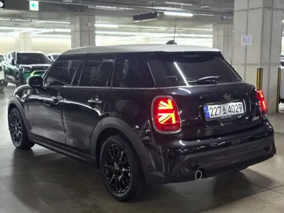 MINI Cooper 2024, 8871 км, за 18883.89 USD - фото 20