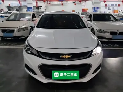 Chevrolet Malibu 2016, 112000 км, за 4618.6 USD