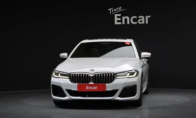 BMW 5-Series 2023, 87649 км, за 25647.82 USD