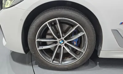 BMW 5-Series 2023, 87649 км, за 25647.82 USD