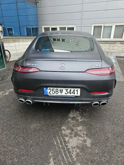 Mercedes-Benz AMG GT 2021, 22000 км, за 51940.44 USD