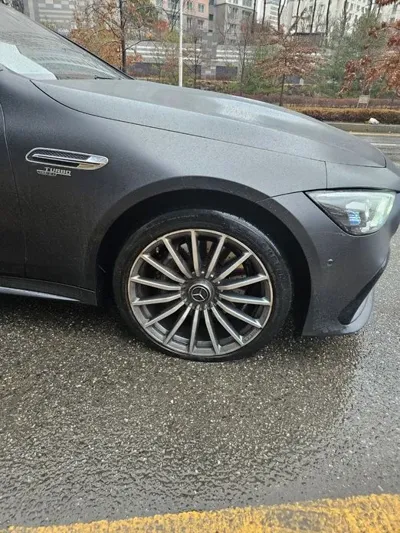 Mercedes-Benz AMG GT 2021, 22000 км, за 51940.44 USD