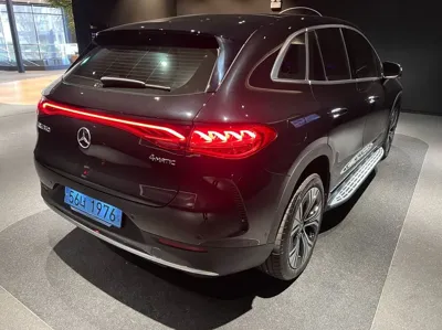 Mercedes-Benz EQE 2024, 9000 км, за 42182.7 USD