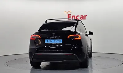 Tesla Model Y 2021, 59074 км, за 26110.54 USD