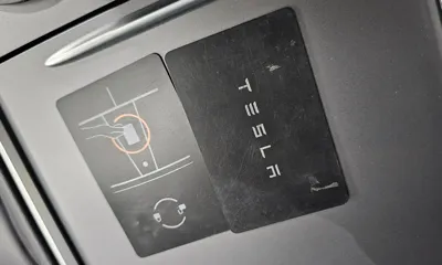 Tesla Model Y 2021, 59074 км, за 26110.54 USD - фото 30