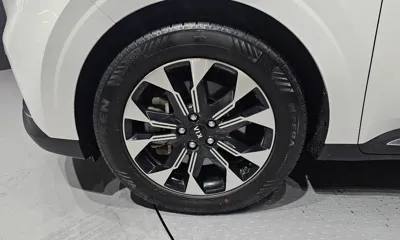 Kia Canival 2021, 112577 км, за 13586.42 USD