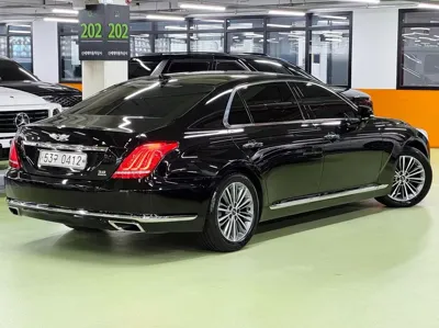 Genesis EQ900 2016, 125887 км, за 12936.35 USD