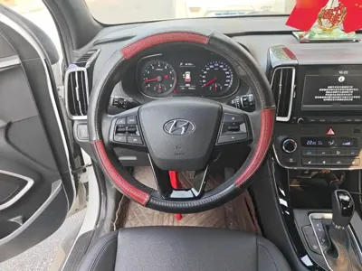 Hyundai ix35 2019, 40500 км, за 7764.8 USD