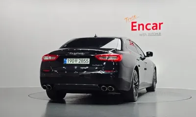 Maserati Quattroporte 2016, 77774 км, за 13812.16 USD