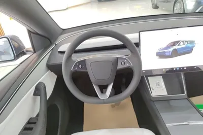 Tesla Model Y 2026, 100 км, за 39167 USD - фото 15