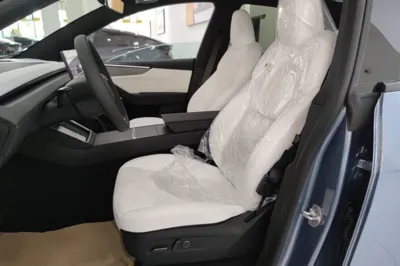 Tesla Model Y 2026, 100 км, за 39167 USD - фото 19