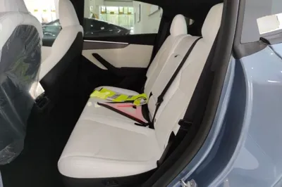 Tesla Model Y 2026, 100 км, за 39167 USD - фото 22