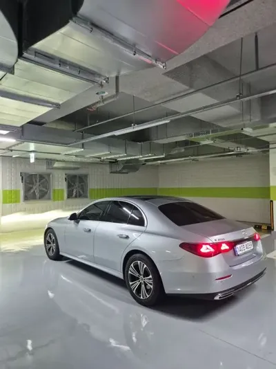 Mercedes-Benz E-Class 2024, 30000 км, за 36764.98 USD