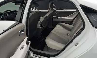 Hyundai Ioniq6 2023, 74969 км, за 21143.04 USD - фото 12