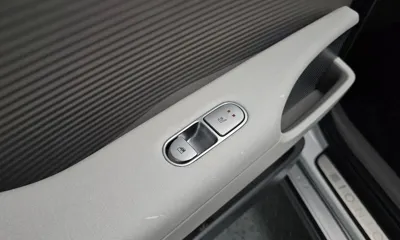 Hyundai Ioniq6 2023, 74969 км, за 21143.04 USD - фото 19