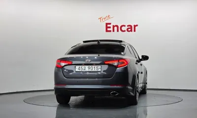 Kia K5 2011, 76893 км, за 3185.33 USD