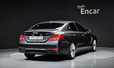 Genesis G70 2019, 56911 км, за 15496.68 USD