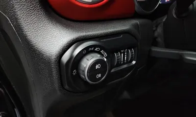 Jeep Wrangler 2021, 56465 км, за 26900.82 USD - фото 19