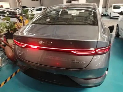 BYD Qin Plus 2026, 100 км, за 10417.58 USD - фото 6