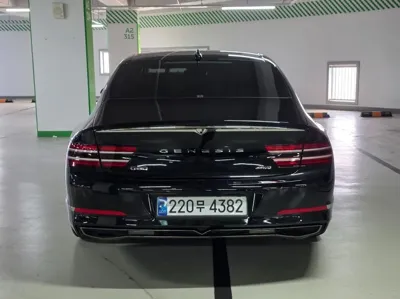 Genesis G80 2021, 70528 км, за 28013.04 USD
