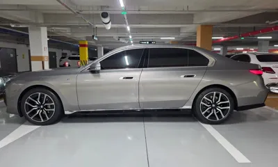 BMW 7-Series 2025, 1690 км, за 92309.66 USD