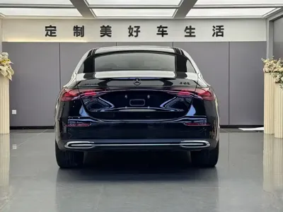 Mercedes-Benz E-Class 2025, 10000 км, за 47981.39 USD - фото 8