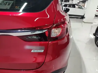 Mazda CX-4 2019, 66100 км, за 8637.27 USD - фото 8