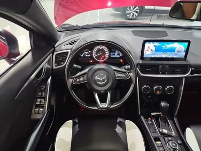 Mazda CX-4 2019, 66100 км, за 8637.27 USD - фото 11