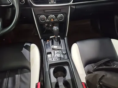Mazda CX-4 2019, 66100 км, за 8637.27 USD - фото 14
