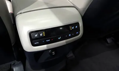Hyundai Palisade 2019, 153219 км, за 15460.85 USD - фото 18