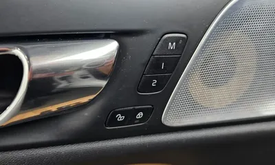 Volvo S60 2020, 39364 км, за 16219.2 USD - фото 39
