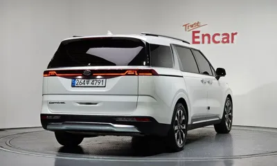 Kia Canival 2021, 41933 км, за 19495.86 USD