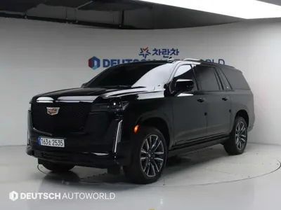 Cadillac Escalade · 2023 год