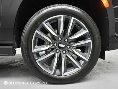 Cadillac Escalade 2023, 11598 км, за 64820.88 USD