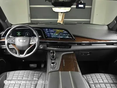 Cadillac Escalade 2023, 11598 км, за 64820.88 USD - фото 7