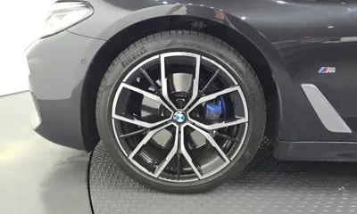 BMW 5-Series 2021, 74203 км, за 23127.05 USD