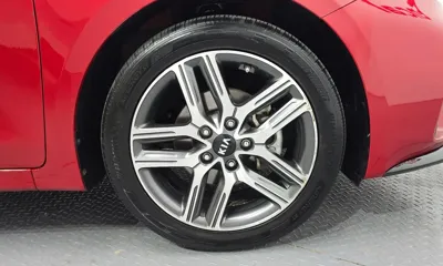 Kia K3 2019, 64133 км, за 7930.83 USD