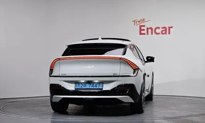 Kia EV6 2022, 95622 км, за 21136.44 USD