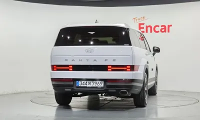 Hyundai Santafe 2025, 13123 км, за 20390.89 USD