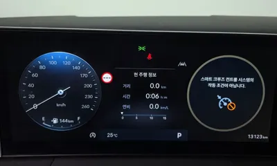 Hyundai Santafe 2025, 13123 км, за 20390.89 USD - фото 8