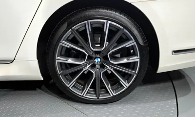 BMW 7-Series 2021, 80401 км, за 38315.16 USD