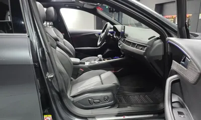 Audi A4 2023, 29793 км, за 22752.38 USD - фото 26