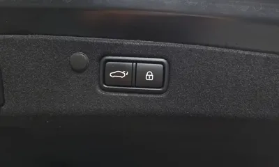 Hyundai Grandeur 2021, 101690 км, за 15557.31 USD - фото 33