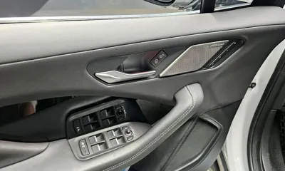 Jaguar I-Pace 2019, 61973 км, за 19437.03 USD - фото 18