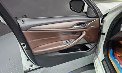 BMW 5-Series 2020, 66231 км, за 21423.45 USD - фото 24