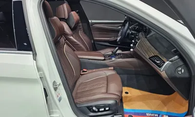 BMW 5-Series 2020, 66231 км, за 21423.45 USD - фото 26