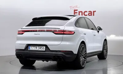 Porsche Cayenne 2023, 35822 км, за 69641.73 USD
