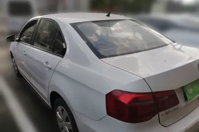 Volkswagen Jetta 2013, 86600 км, за 4354 USD